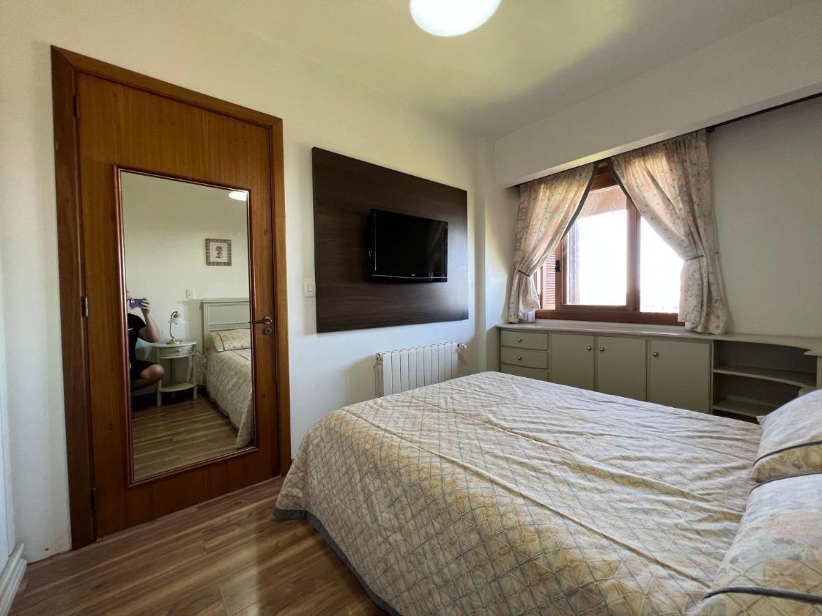 Appartamento Mrg - Linda Vista 1D 200 Mts Avenida Borges De Medeiros Gramado Esterno foto